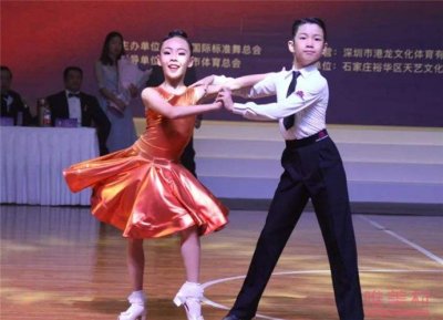 ​王丙强和王崇墨什么关系 两人是父子吗？