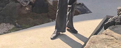 ​女生为什么要把鞋跟踩着穿