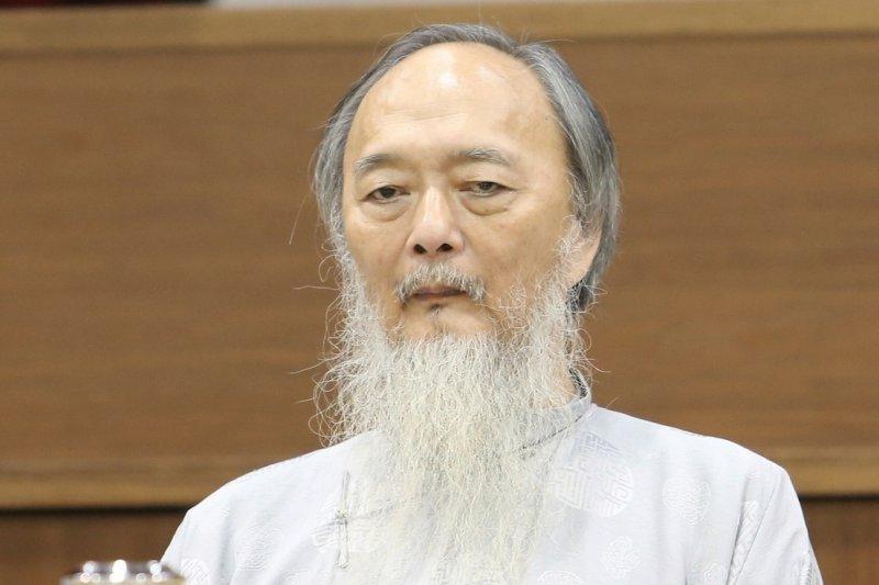 阿雅自证清白,大小S冲上热榜,沦为黑帮玩物的她差点被忽略!