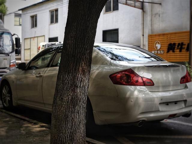 2020年了,VQ37还是神机吗?成都锦和二手车市场带你看英菲尼迪G37-
