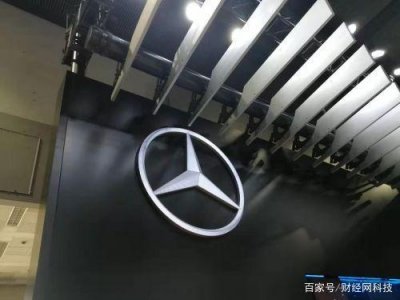 ​奔驰E260高速失速最新进展：车主称将提起诉讼