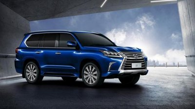 ​130万没要奔驰GLS而买了雷克萨斯LS570，内行人：开起来就知道