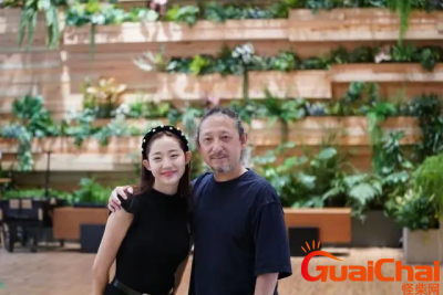 ​万千惠个人资料简介 万千惠和三宝婚纱照