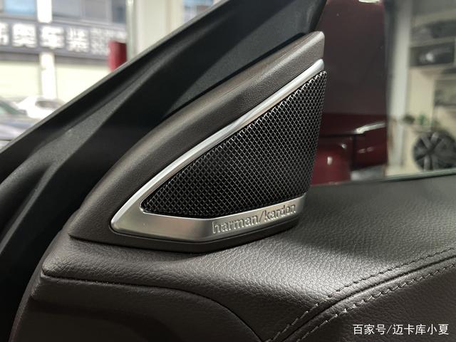 奔驰CLS320改装哈曼卡顿音响，“苍老师”也需要高配置-