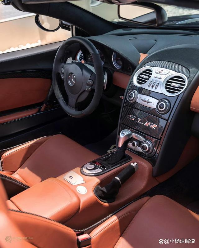 解读1180万元的奔驰SLR722S，只有150辆，搭载5.4L，V8引擎-