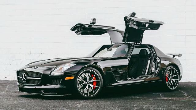 奔驰SLS AMG，搭载6.3升V8发动机，3.7秒破百，售价325000英镑-