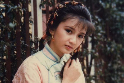 ​曾华倩：和富豪老公离婚后，10年辛苦付出把儿子培养成了游泳健将