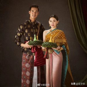 ​泰星Weir和Bella被传分手，James给女友弹吉他