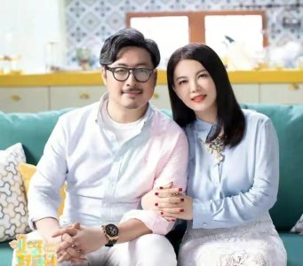 ​李湘和王岳伦离了婚是真的吗(王岳伦官宣离婚！与李湘今年七月已分手)