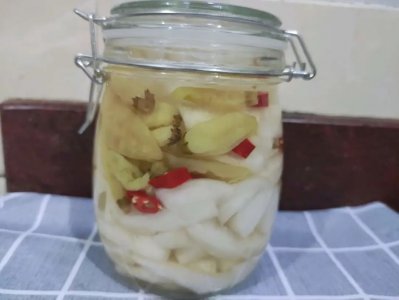 ​这才是酸萝卜做法 最正宗的做法，既脆又入味，且不发苦，冬天就好这口