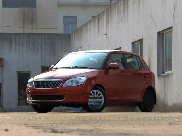 2012款 1.6L Scout 晶锐外部配置怎么样 晶锐购车手册-