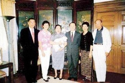 ​宋霭龄四个子女，长子嚣张次女跋扈，个个难管难教，仅一人有后代