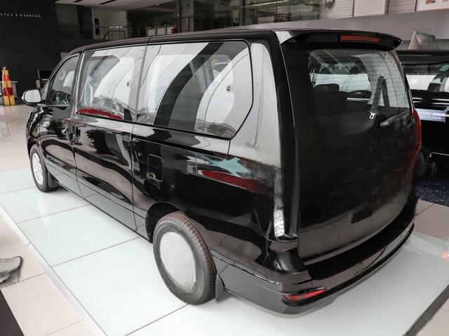 2021款 1.8T 风行M7手动版空间怎么样 风行M7购车手册-