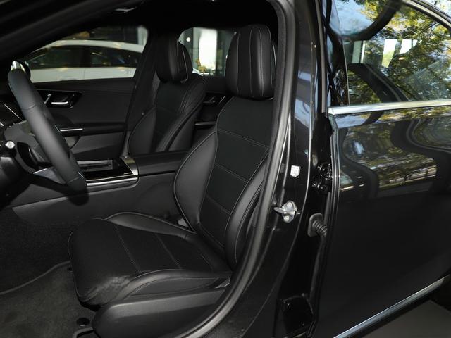 2021款 C 300 L 运动版 奔驰C级空间怎么样 奔驰C级购车手册-