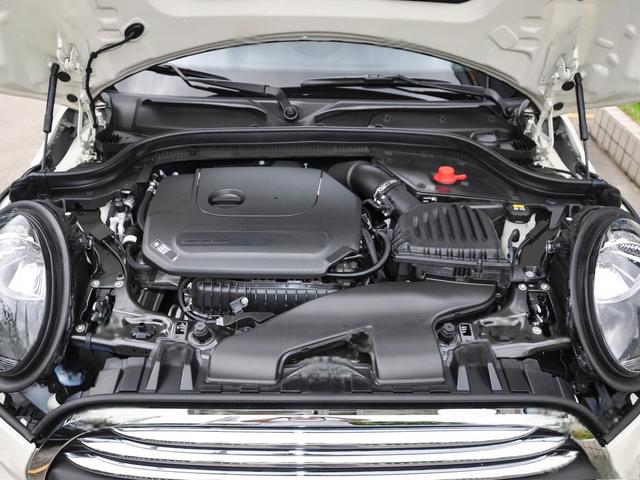 2022款 2.0T COOPER S The Coopers 纪念版 MINI 动力怎么样 MINI 购车手册-