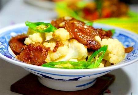 菜花怎么做好吃炒什么好吃(菜花5种做法这样炒太香了)(3)