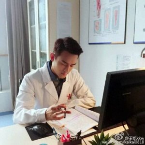 ​《欢乐颂2》赵医生“开诊”了 数数影视剧里的帅医生