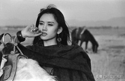 ​有种执着叫杨丽萍，告别两次婚姻，63岁流泪不是因孤身一人