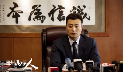 ​演员黄蕾的个人资料：丈夫是著名演员任程伟，结婚26年生两女很幸福