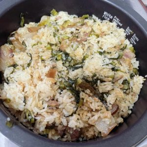 ​咸肉菜饭汤做法（咸肉菜饭骨头汤是啥）