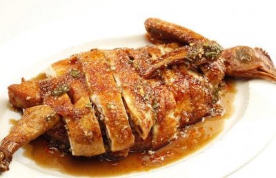 ​九味贵妃鸡是哪个地方的菜（九味贵妃鸡做法）