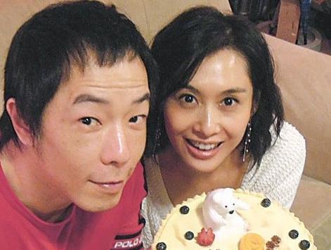 黄贯中老婆