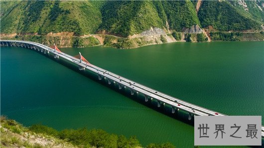 云端上的高速公路，美如仙境的雅西高速（高度差达到2800米）