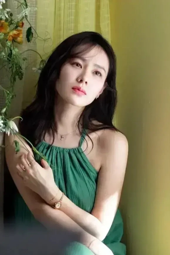 韩国影视圈半边天的重量级人物：孙艺珍