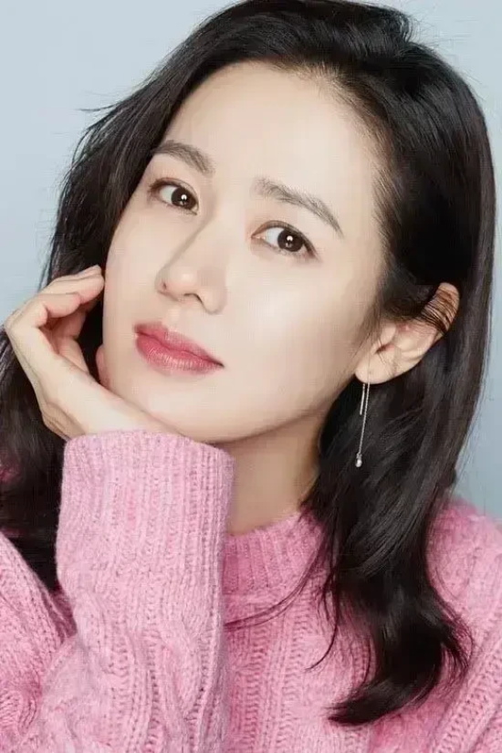 韩国影视圈半边天的重量级人物：孙艺珍