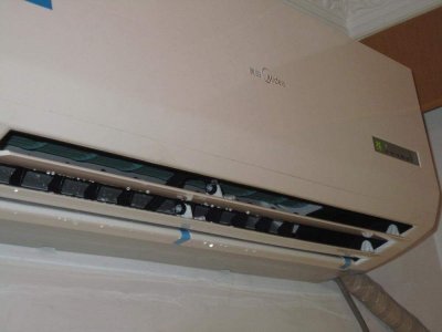 空调漏水怎么办?叔教你3招解决办法 空调漏水是怎么回事?该怎么修?
