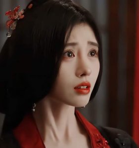 ​《花间令》告诉观众，女配别选太惊艳的，不然主角上不了桌