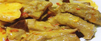​咖喱拌饭的做法视频 咖喱土豆牛肉饭怎么做视频