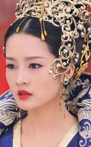 ​李沁主演的电视剧全部（李沁个人简介）