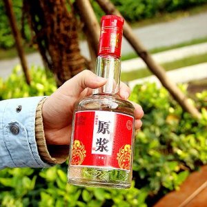 ​送礼五粮液和茅台有什么区别(送礼五粮液还是茅台)