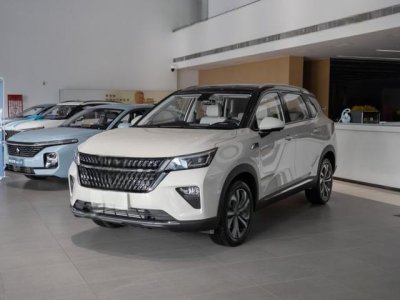 ​五菱星辰最新款多少钱能落地？五菱星辰报价