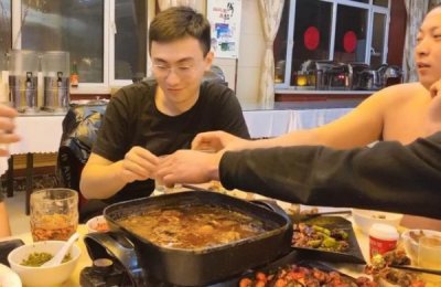 ​白酒类广告(白酒类商标)