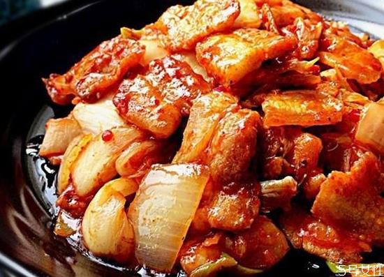 辣白菜能做成哪些菜 辣白菜有几种吃法 辣白菜能做成哪些菜 辣白菜有几种吃法