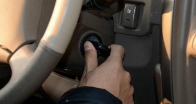 ​用钥匙启动的车子正确的点火方法是什么
