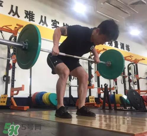 杠铃划船练哪里?杠铃划船重量怎么选? 杠铃划船练哪里?杠铃划船重量怎么选?