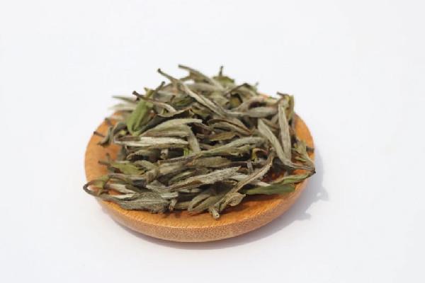 老白茶能用保温杯泡吗 老白茶可以泡多久 老白茶能用保温杯泡吗 老白茶可以泡多久