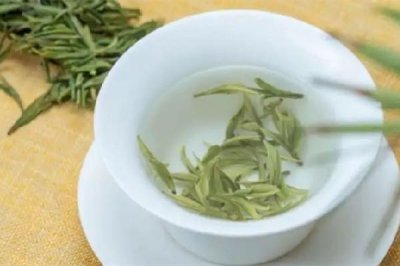 ​信阳毛尖的冲泡方法 信阳毛尖用什么茶具泡比较好