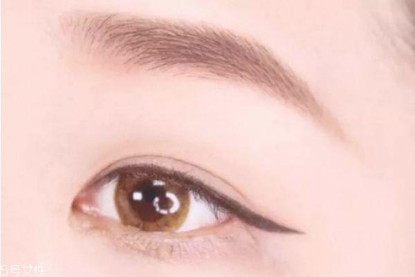单眼皮小内双怎么画眼妆 单眼皮眼妆基础画法
