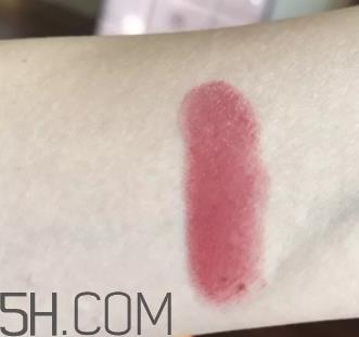 bobbi brown精油唇膏14号claret适合黄皮吗? bobbi brown精油唇膏14号claret适合黄皮吗?