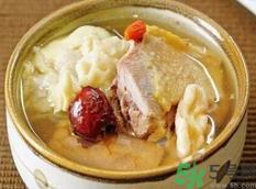 榴莲炖鸡与哪些食物不能同吃?榴莲炖鸡和什么不能一起吃?.png