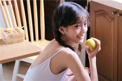​相亲时女生更看重什么，看钱还是看脸