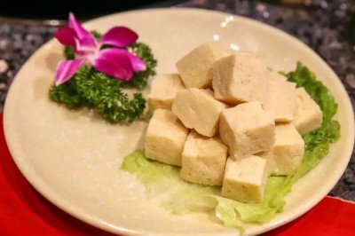 ​冻豆腐会破坏蛋白质吗 冻豆腐会胀气吗