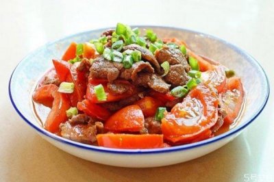 ​西红柿炖牛肉怎么做好吃 西红柿炖牛腩的做法