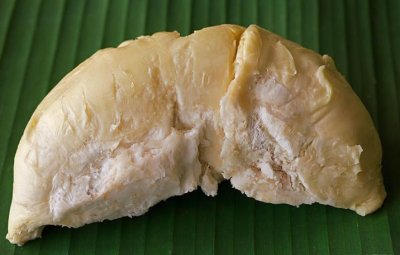 ​榴莲必须裂开才能吃吗 榴莲肉硬的是怎么回事