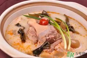 鸭肉煮怎么炖好吃？鸭肉炖多久能熟？