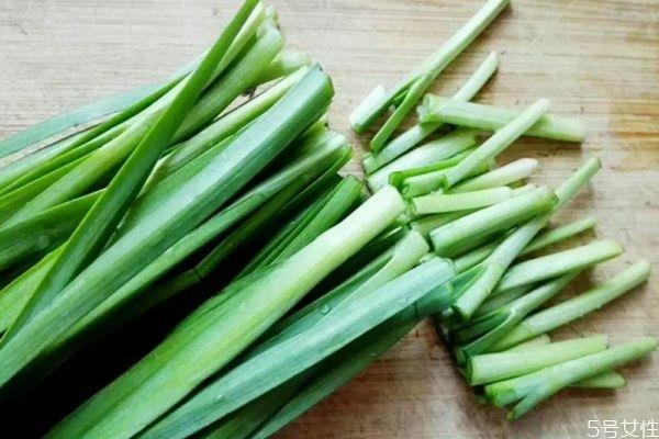 蒜苔有什么营养价值呢 吃蒜苔有什么好处